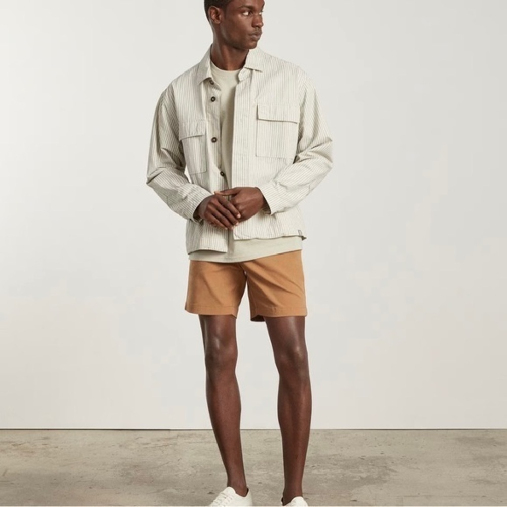 NWT EVERLANE The Performance Chino Pull-on Short M